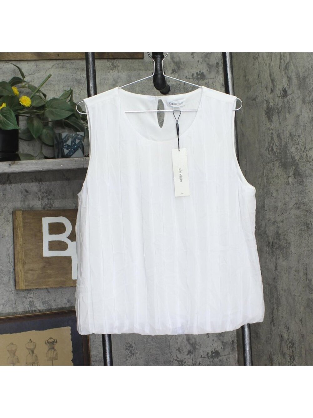 Calvin Klein Womens Sleeveless High Neck Suiting Blouse SFBTH79A White XL